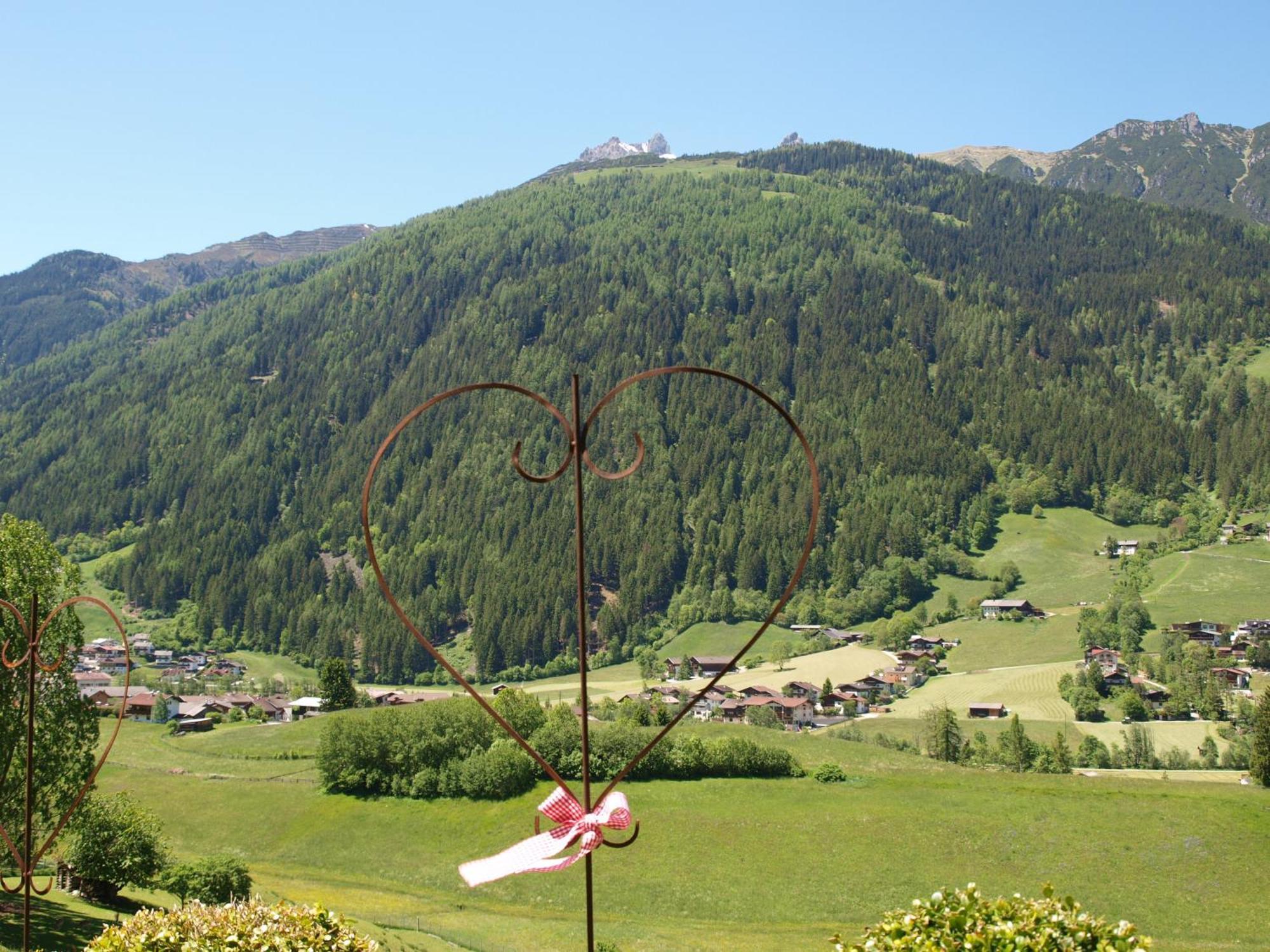 Alpenferienwohnung Strickner Neustift im Stubaital Exterior photo