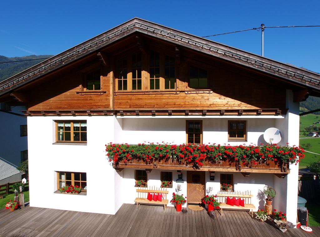 Alpenferienwohnung Strickner Neustift im Stubaital Room photo